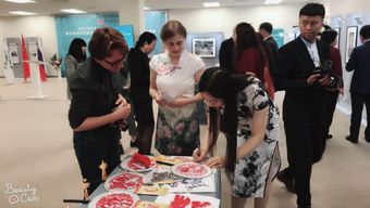 架起中俄文化交流的桥梁 黑龙江流域少数民族手工艺品赴俄罗斯远东地区交流巡展纪实